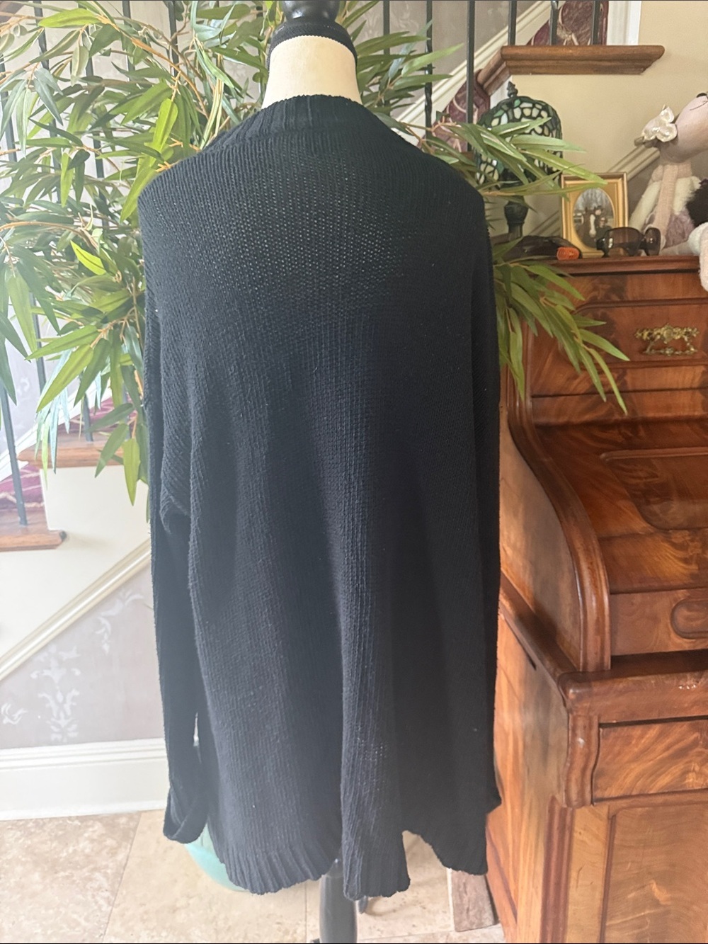 Show Me Your Mumu oversized Fireside sweater in black-and-white Large - Picture 6 of 10